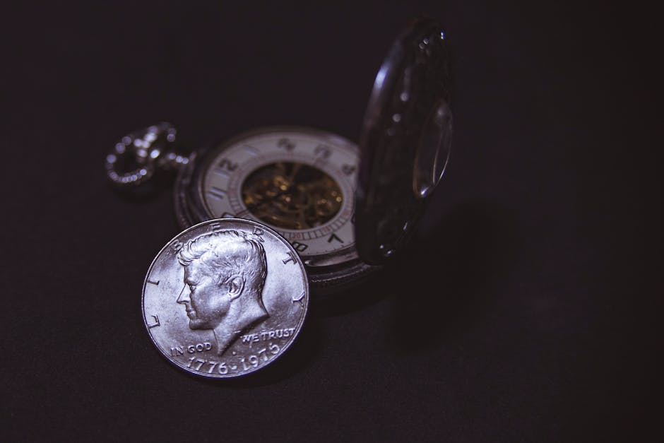 "Maximize Your 2025 Investment Portfolio: Beginner's Guide to ETFs and the September Sporting Memorabilia Auction"