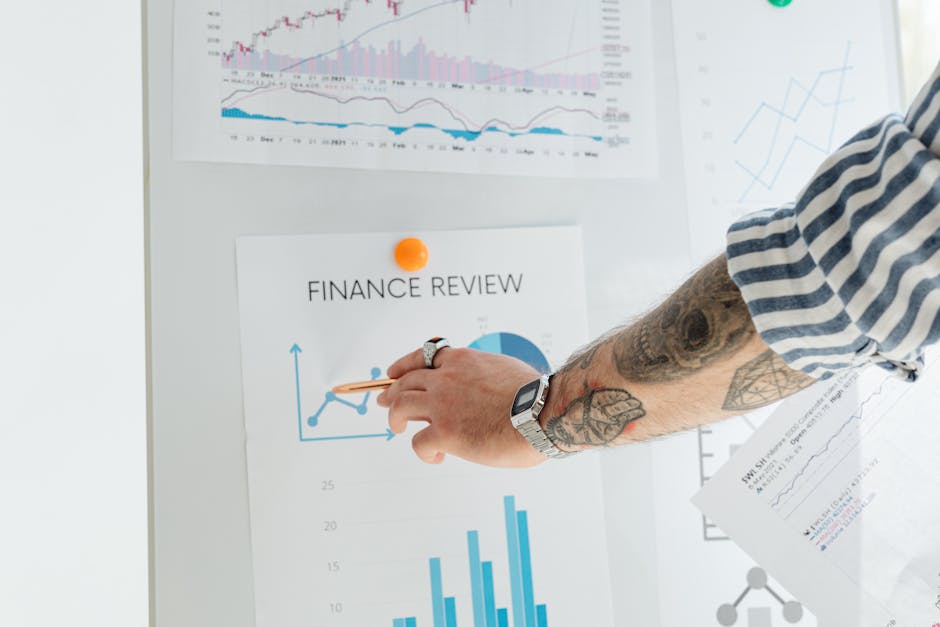 "Exploring the Best Beginner ETFs in France: A 2025 Guide with Insights from ICLG Business Reports"