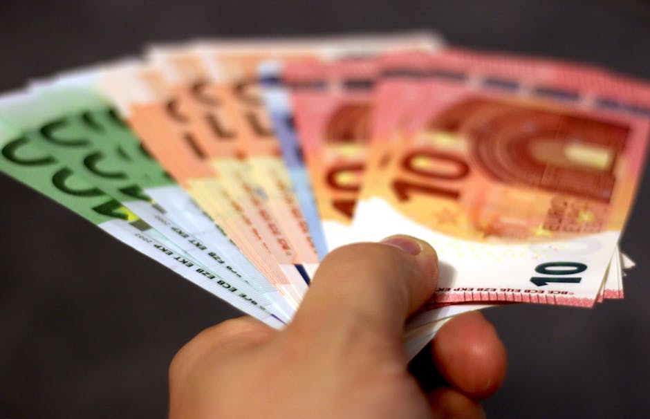 "Investing in European ETFs: A Beginner's Guide to Navigating the 2025 EU Financial Landscape"